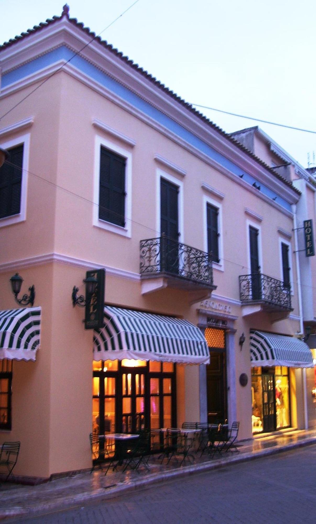 Byzantino Hotel Patras Bagian luar foto