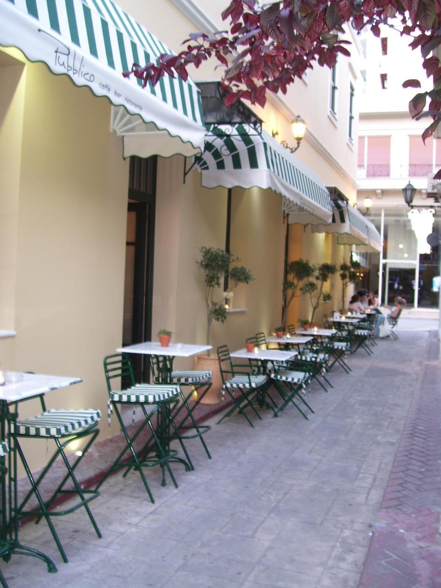 Byzantino Hotel Patras Bagian luar foto